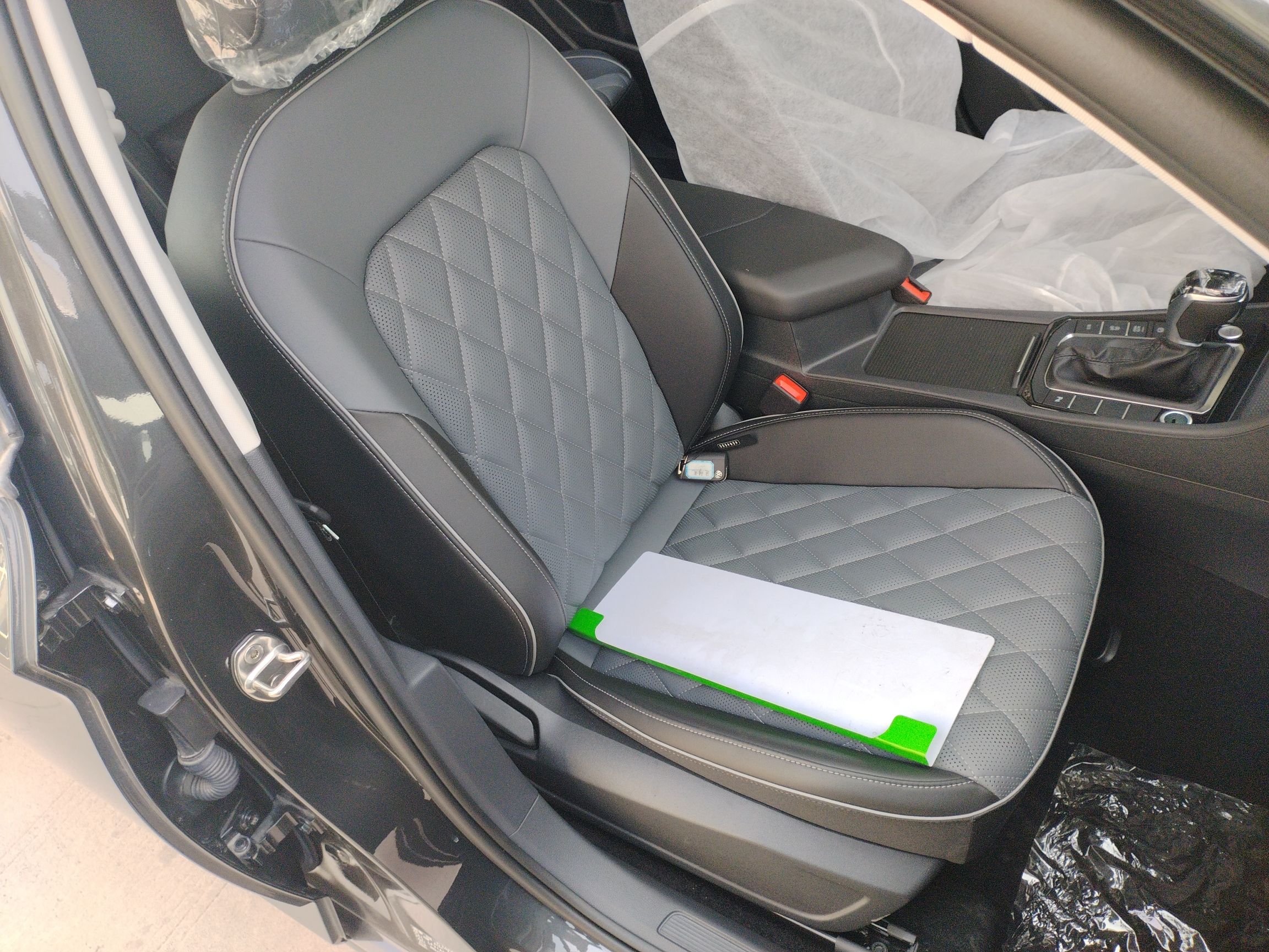 Used Volkswagen Sagitar 2023 200TSI DSG Excellence Edition
