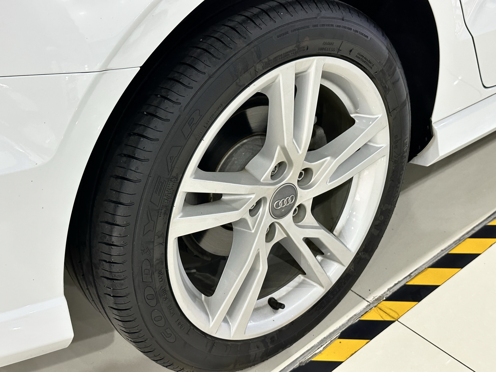 Used Audi A3 2020 Limousine 35 TFSI Fashion Edition China VI Emission Standard