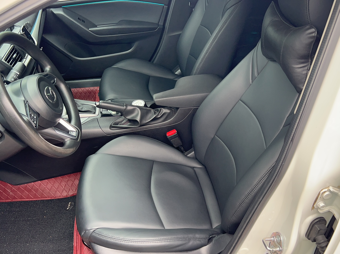 Used Mazda Mazda 3 Axela 2017 Sedan 1.5L Automatic Comfort Model Emission Standard China V
