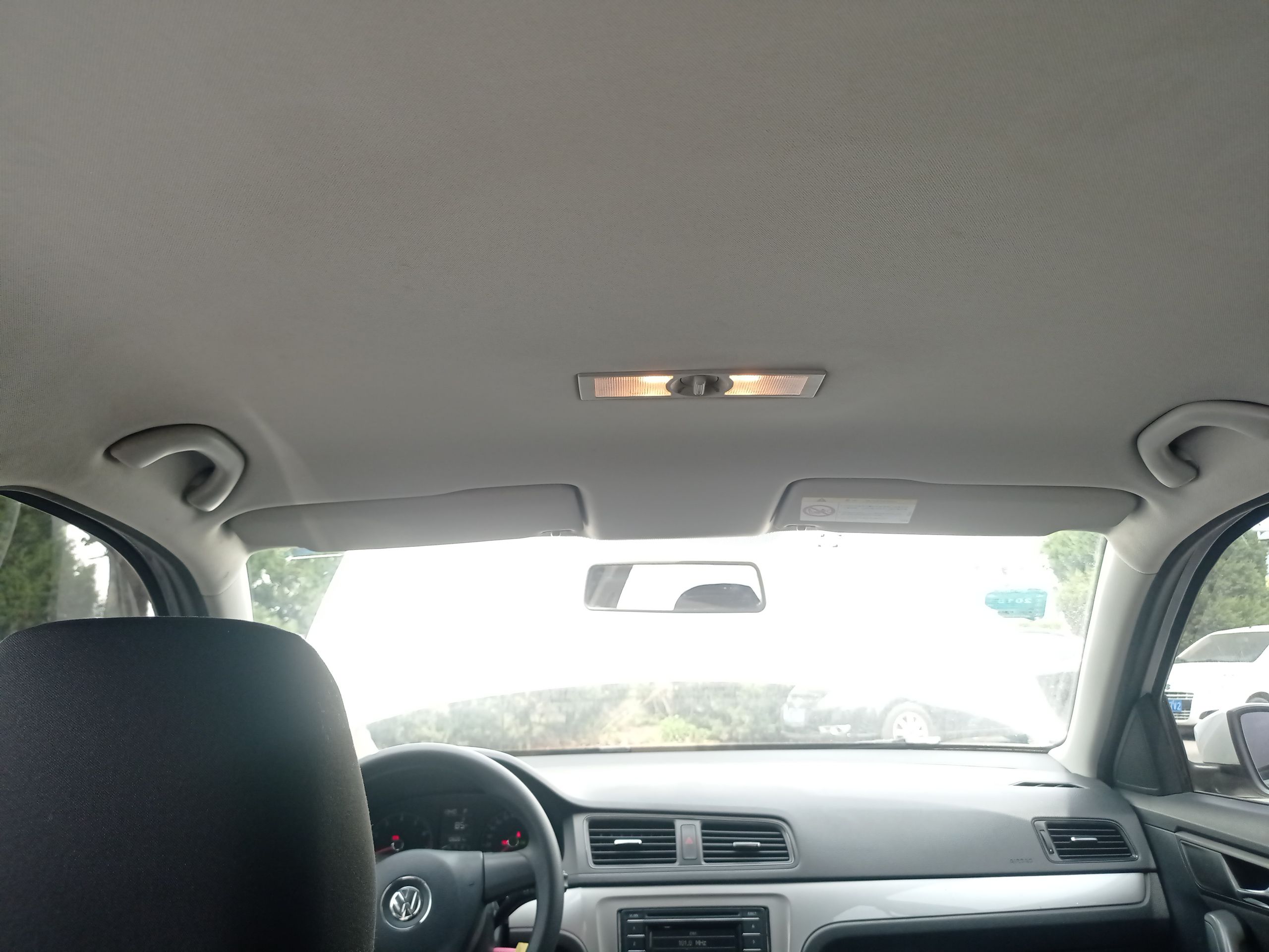 Used Volkswagen Lavida 2013 Revised Classic 1.6L Automatic Fashion Edition
