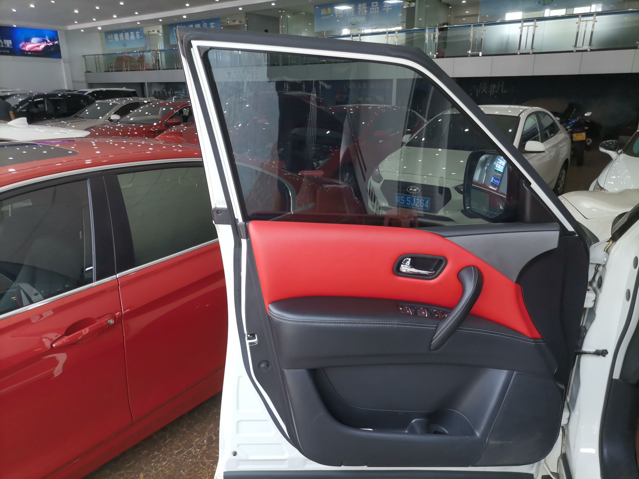 Used Nissan Patrol 2017 4.0L Parallel Import
