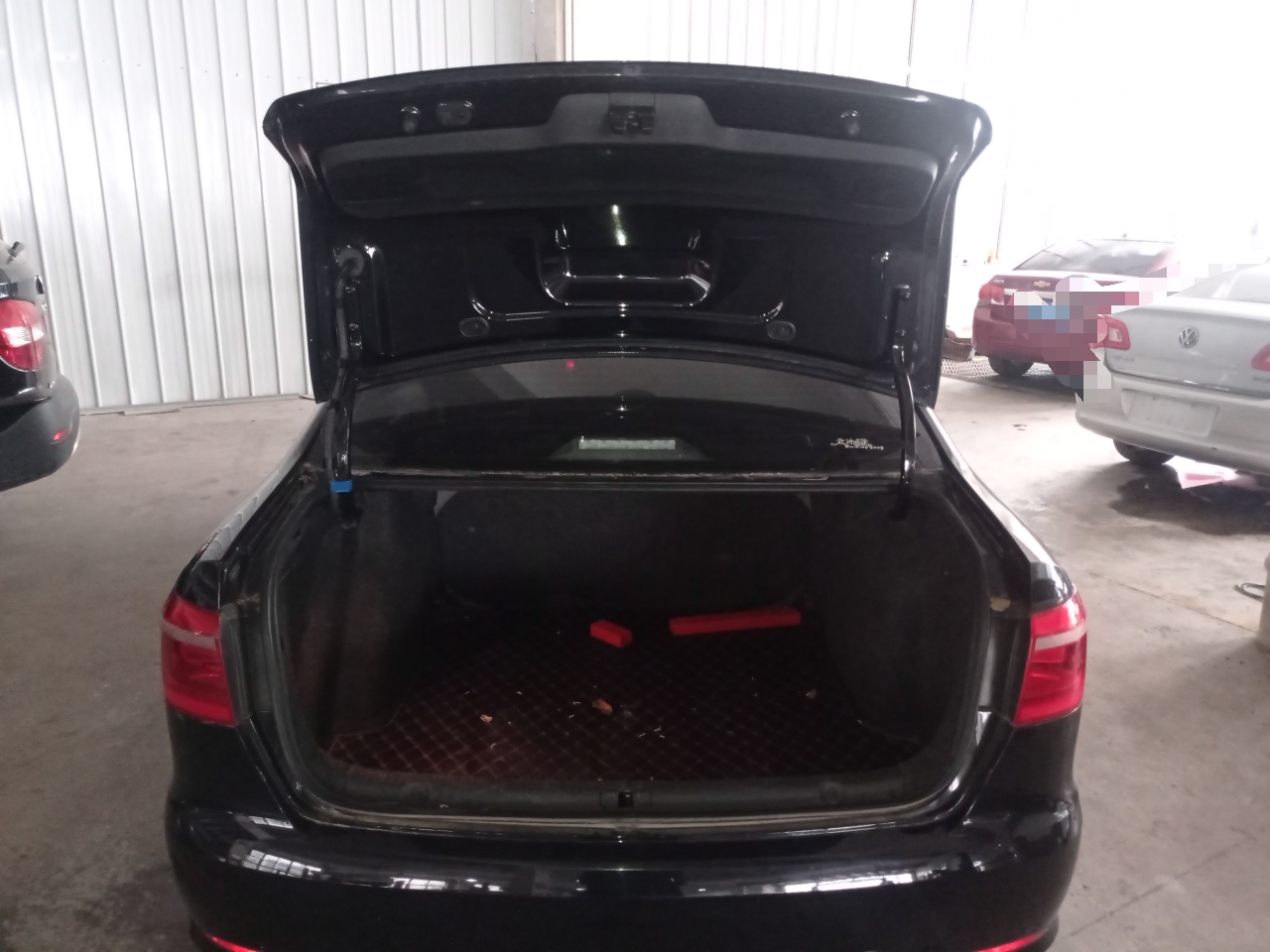 Used Volkswagen Lavida 2013 Revised Classic 1.6L Automatic Fashion Edition
