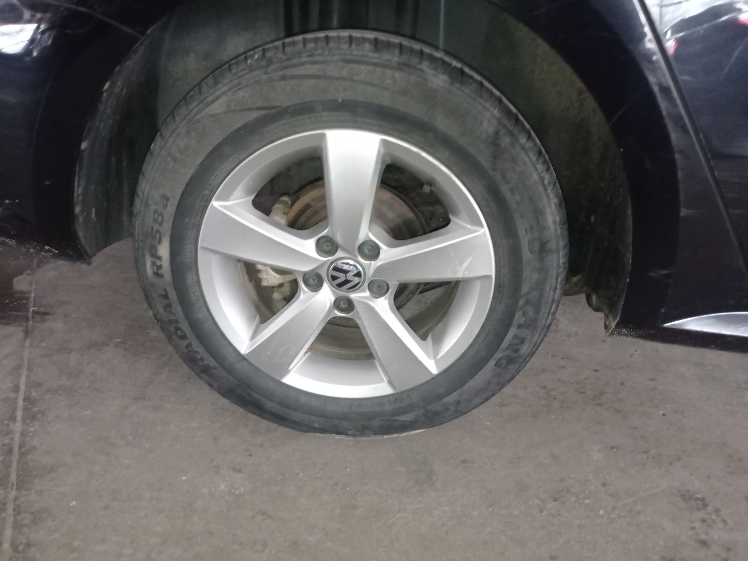 Used Volkswagen Lavida 2013 Revised Classic 1.6L Automatic Fashion Edition
