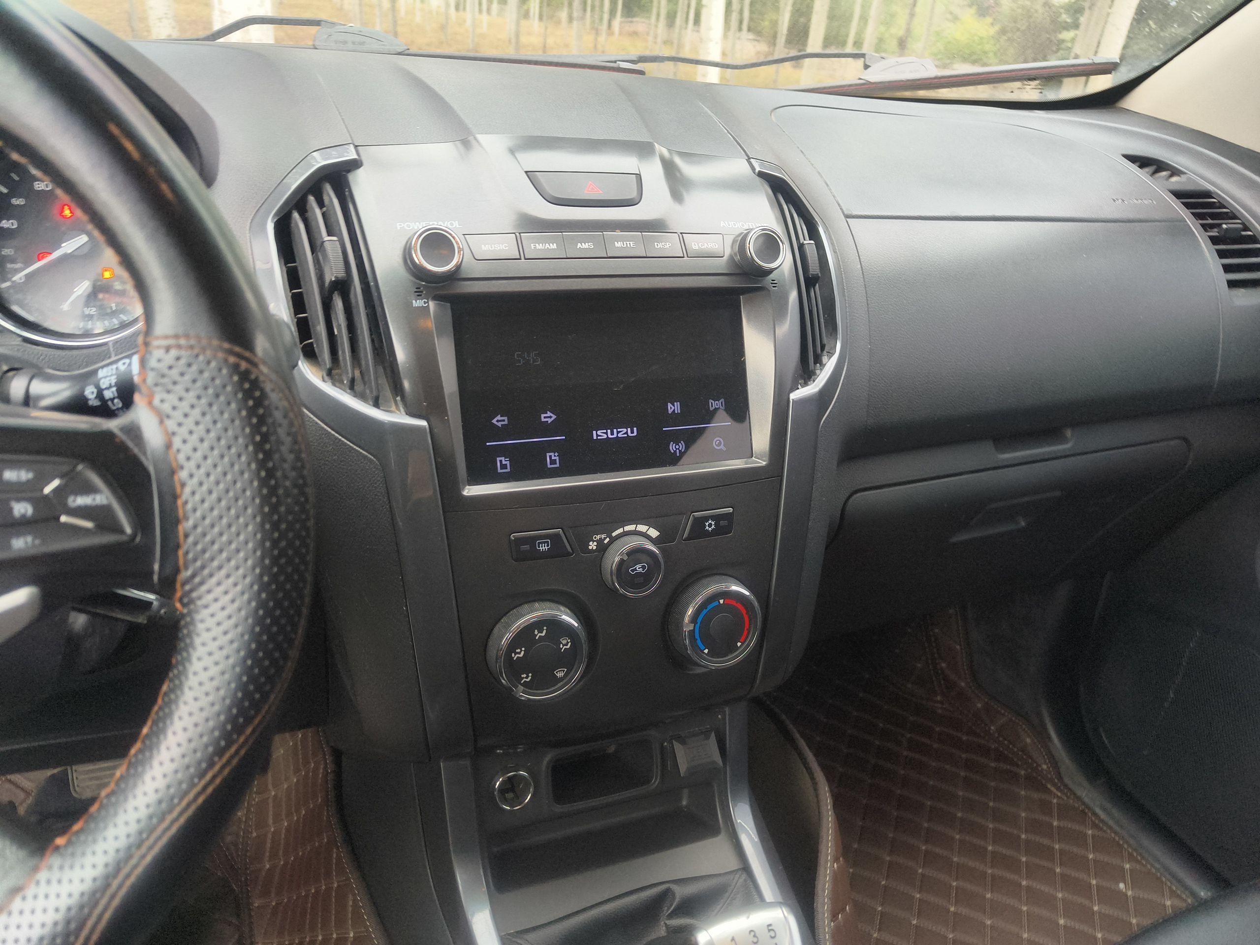 Used Isuzu TAGA 2021 3.0T Diesel Manual 4x4 Luxury Edition Standard Wheelbase 4KH1CT6H1
