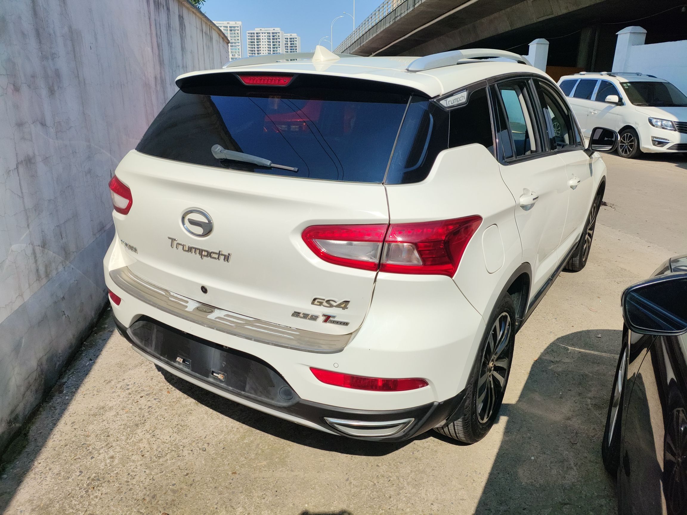 Used GAC Trumpchi GS4 2016 235T G-DCT Luxury Edition
