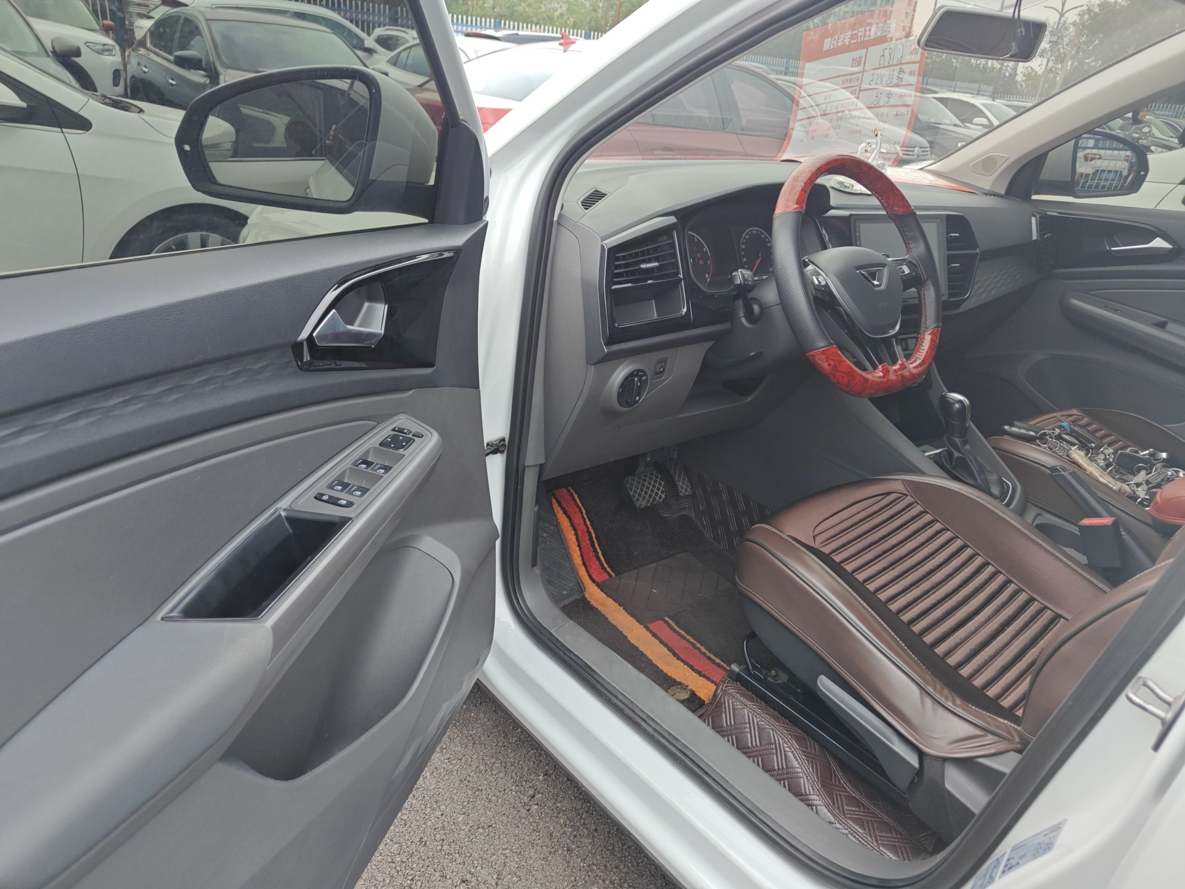 Used Jetta VS5 2020 280TSI Automatic "Thirty and Standing Tall" Edition
