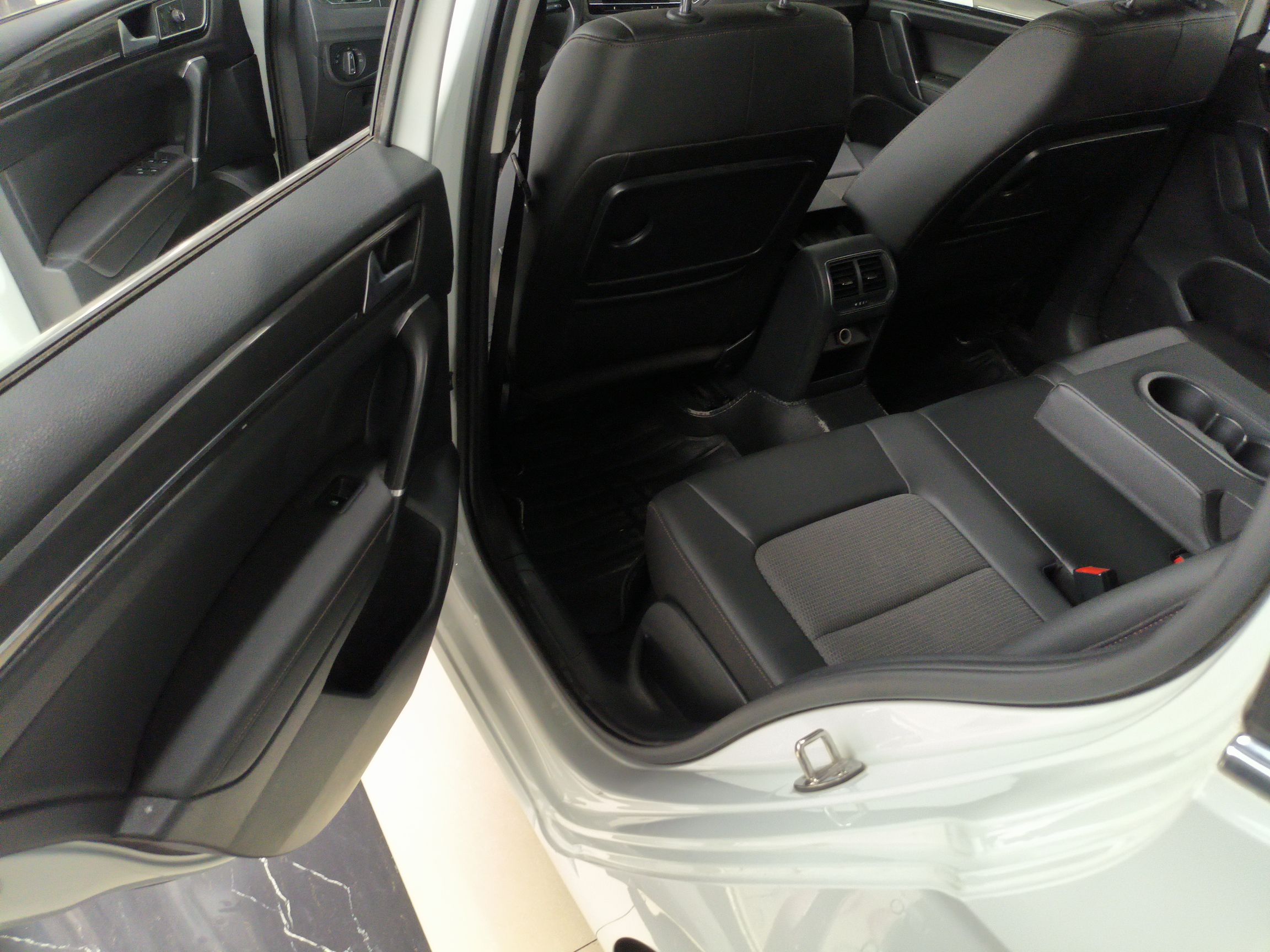 Used Volkswagen Golf Sportsvan 2018 230TSI Automatic Trend Edition