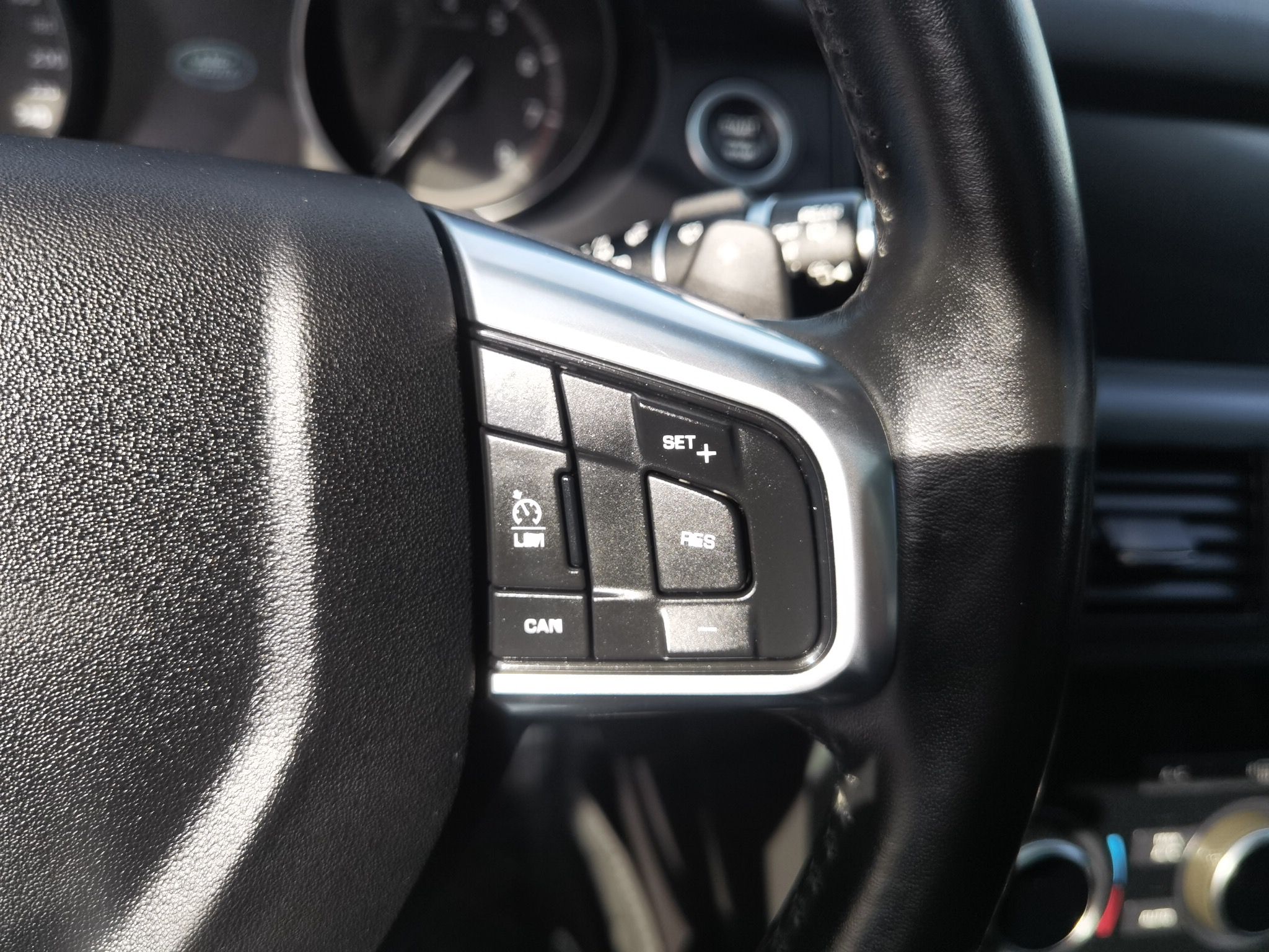 Used Land Rover Discovery Sport 2018 240 PS SE Version