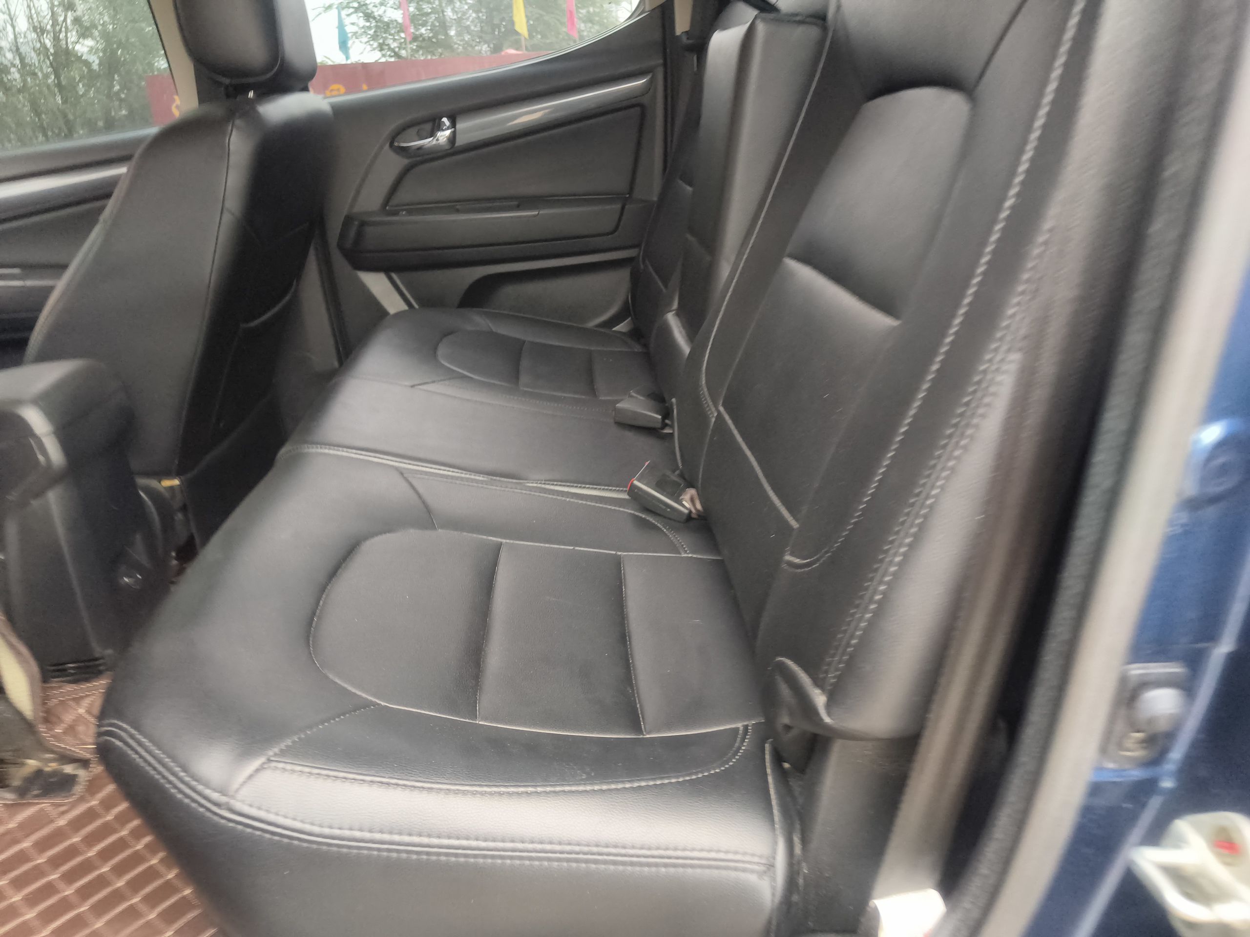 Used Isuzu TAGA 2021 3.0T Diesel Manual 4x4 Luxury Edition Standard Wheelbase 4KH1CT6H1
