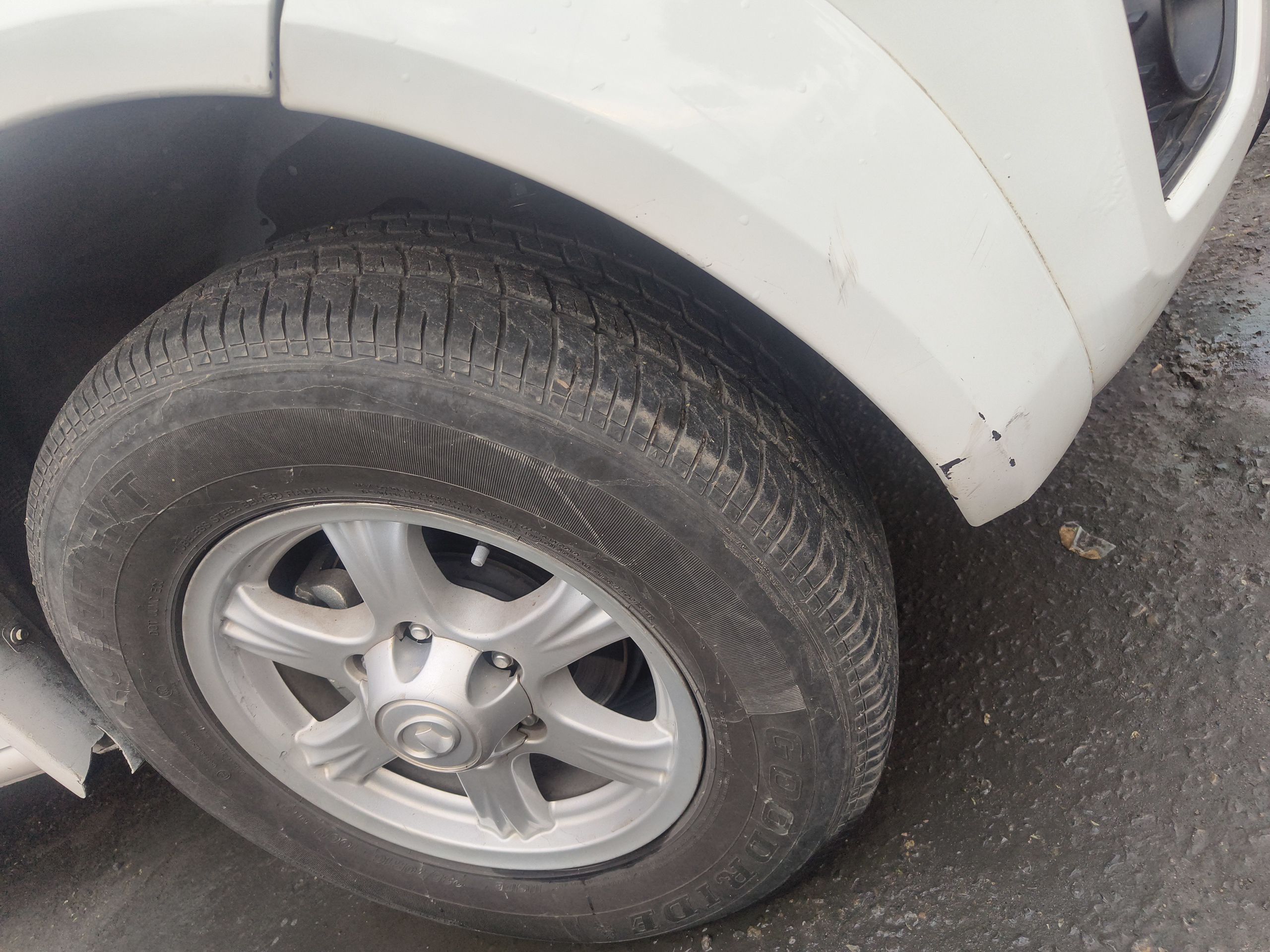 Used Great Wall Wingle 5 2023 2.4L Gasoline Two-Wheel-Drive Entry-Level Model with Long Cargo Bed
