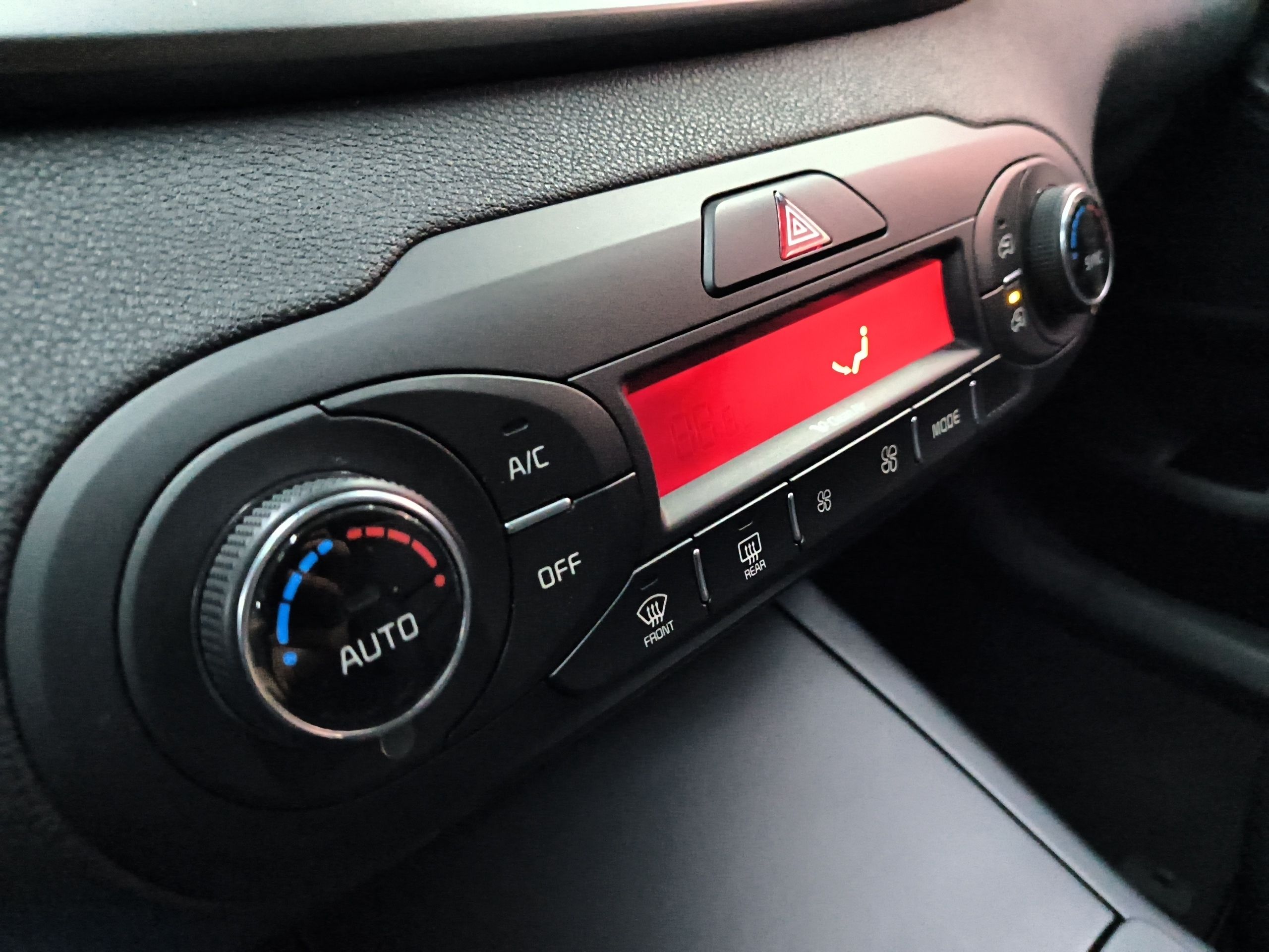 Used Kia Sorento 2015 Sorento L 2.2T Diesel 2WD Sport Edition 5-seater
