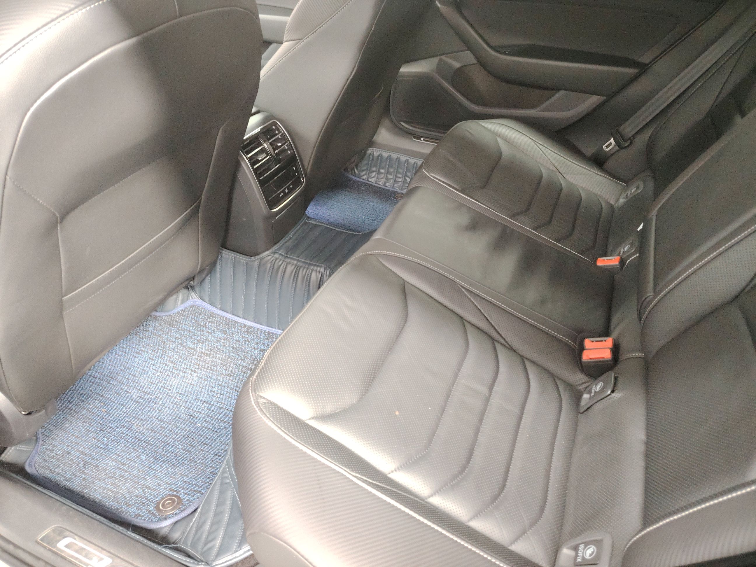 TDK.VehicleDetails.img