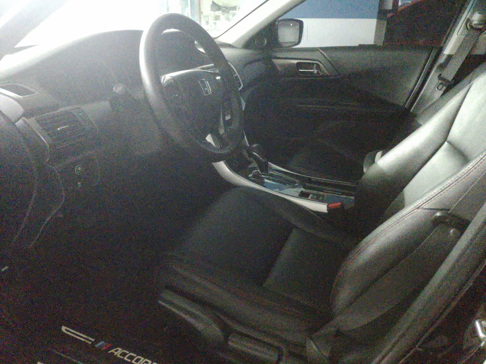 Used Honda Accord 2015 2.0L LX Comfort Edition
