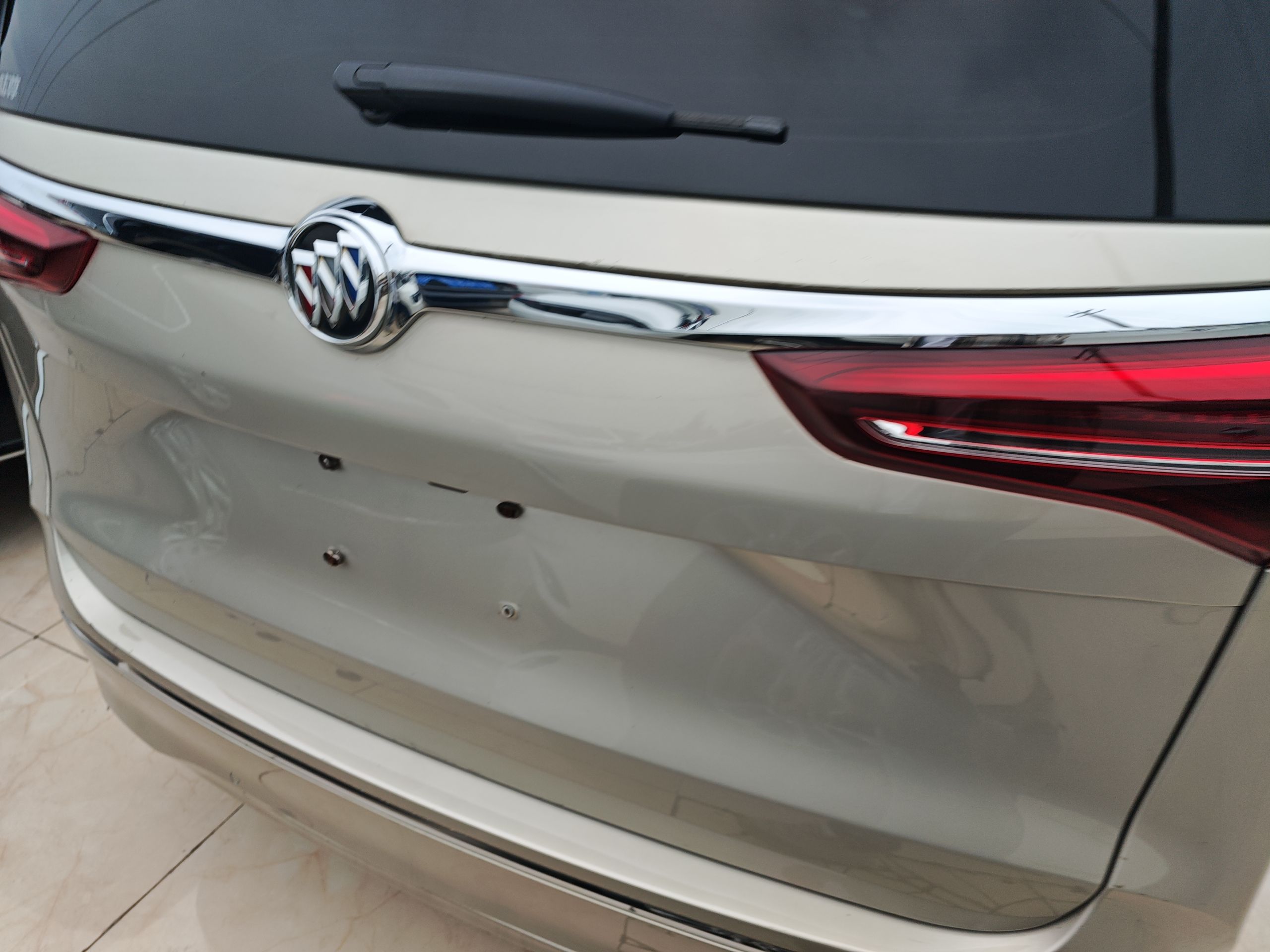 Used Buick GL8 2021 ES Landtrek 653T Luxury Model
