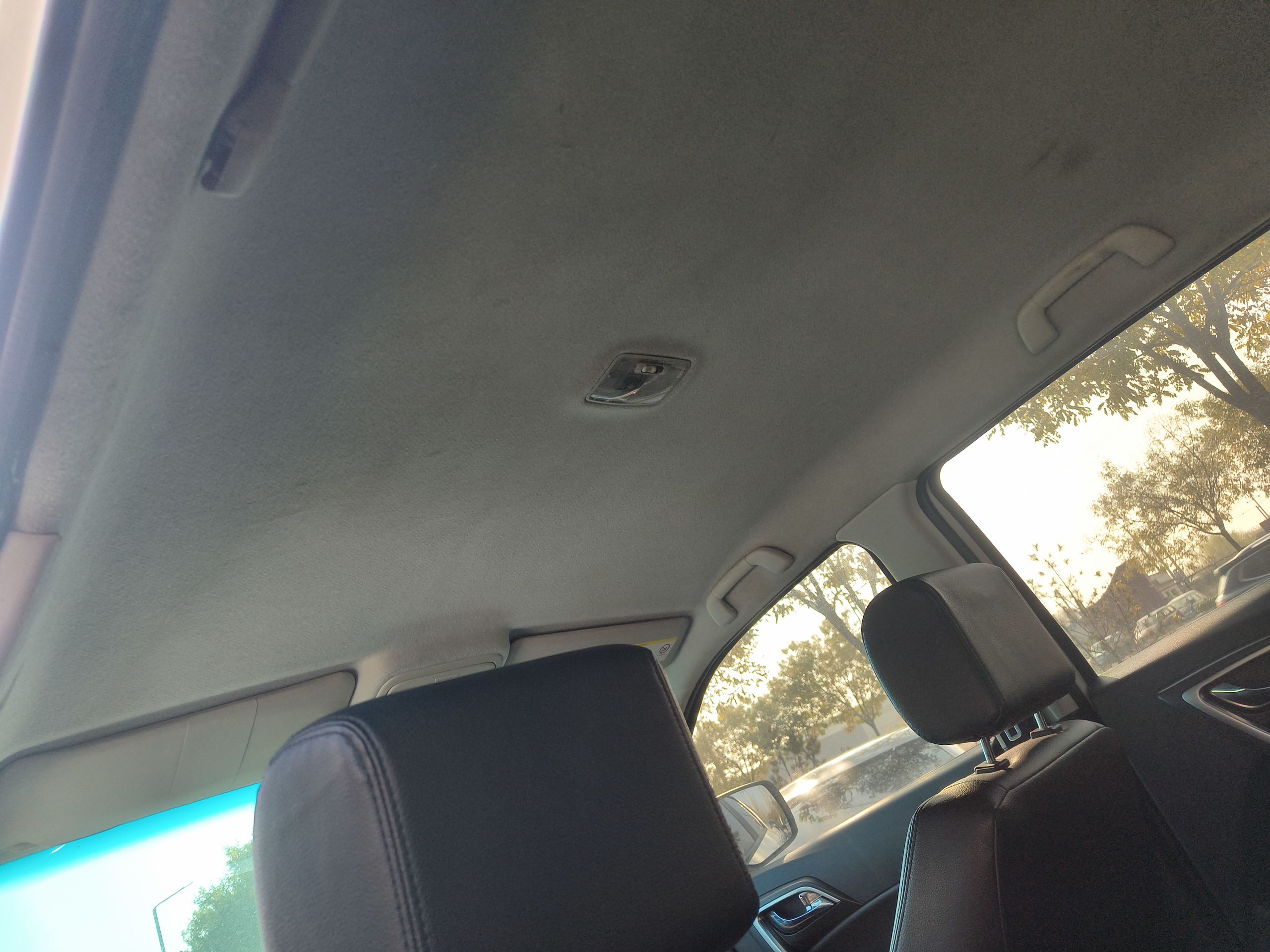 Used JMC Yuhu 5 2018 2.4T Classic Edition Diesel Manual 4x4 Luxury Version JX4D24A5L
