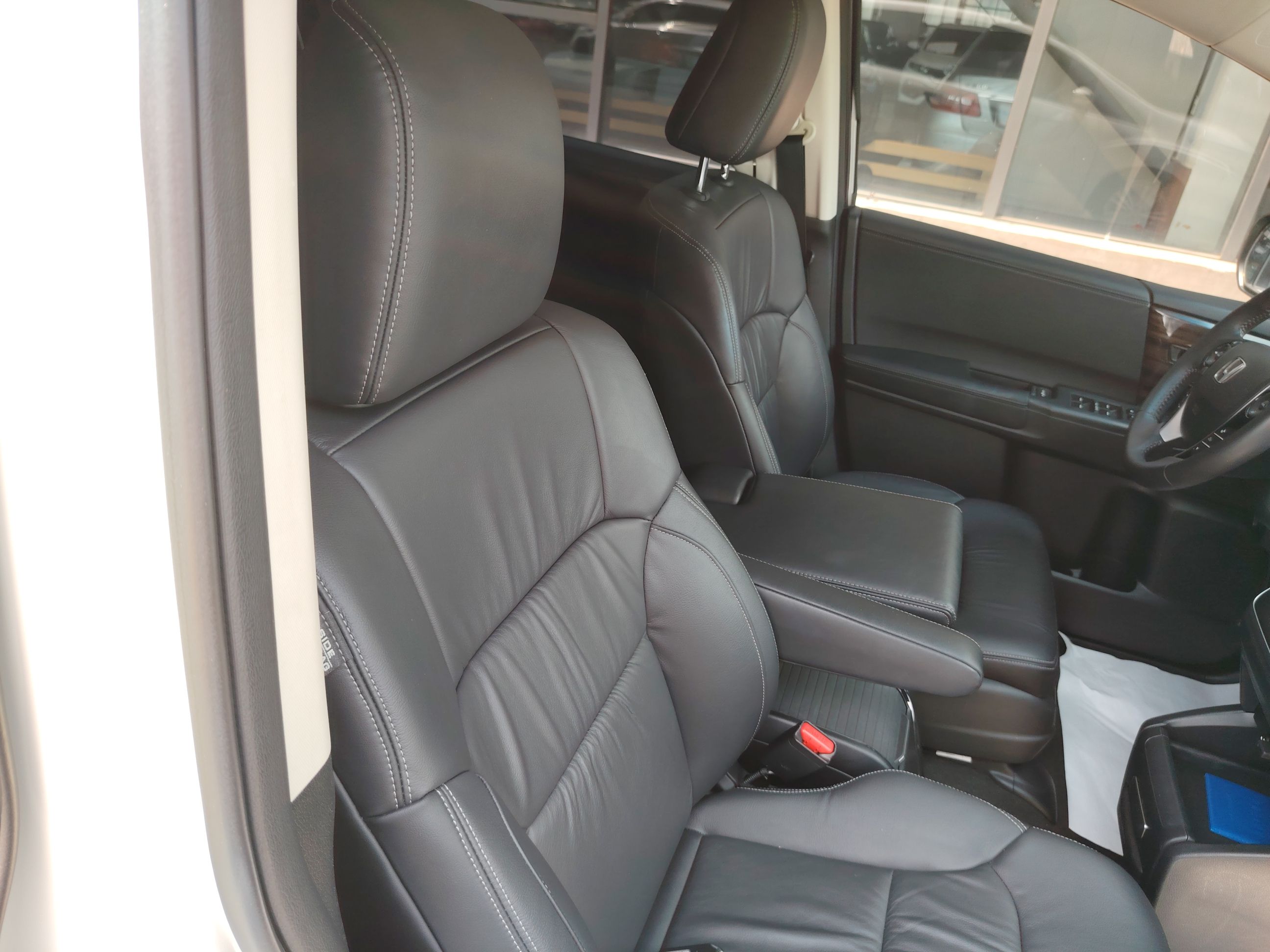 Used Honda Elysion 2016 2.4L Luxury Edition
