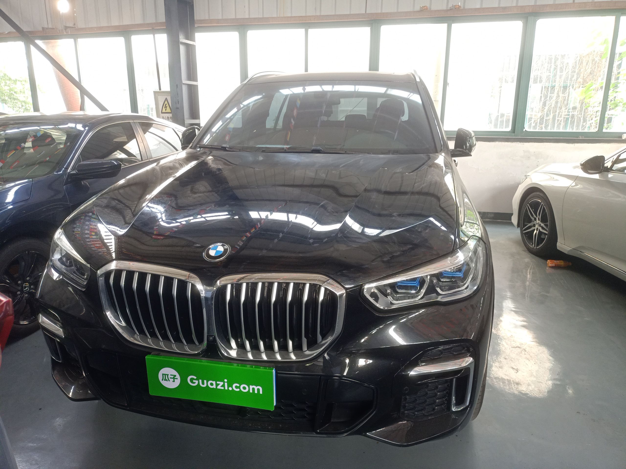 Used BMW X5 2022 Restyled xDrive 40Li Luxury Edition M Sport Package
