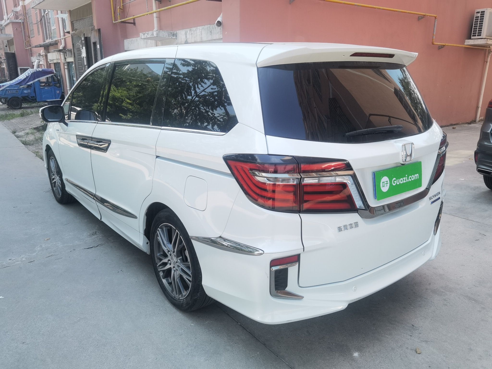 Used Honda Elysion 2019 2.0L Hybrid Luxury Edition
