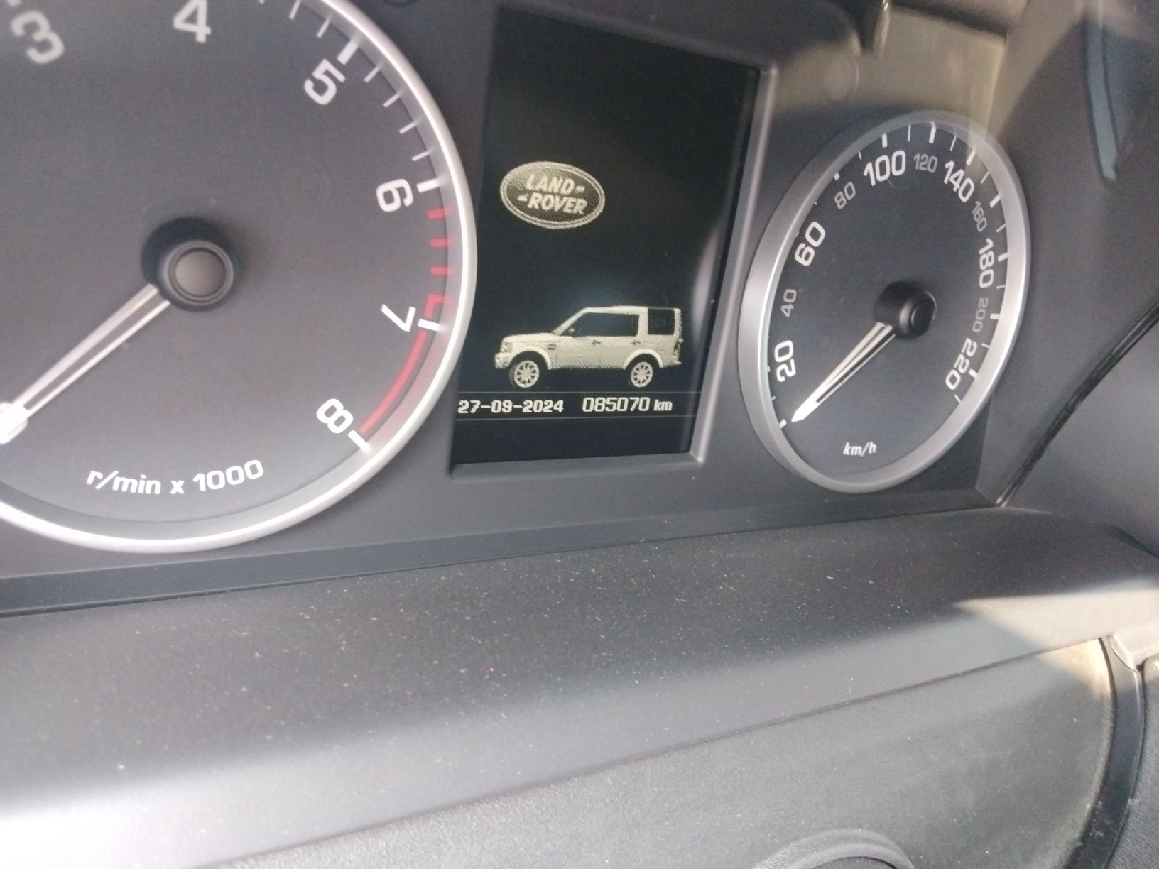 Used Land Rover Discovery 2015 3.0 SC V6 SE
