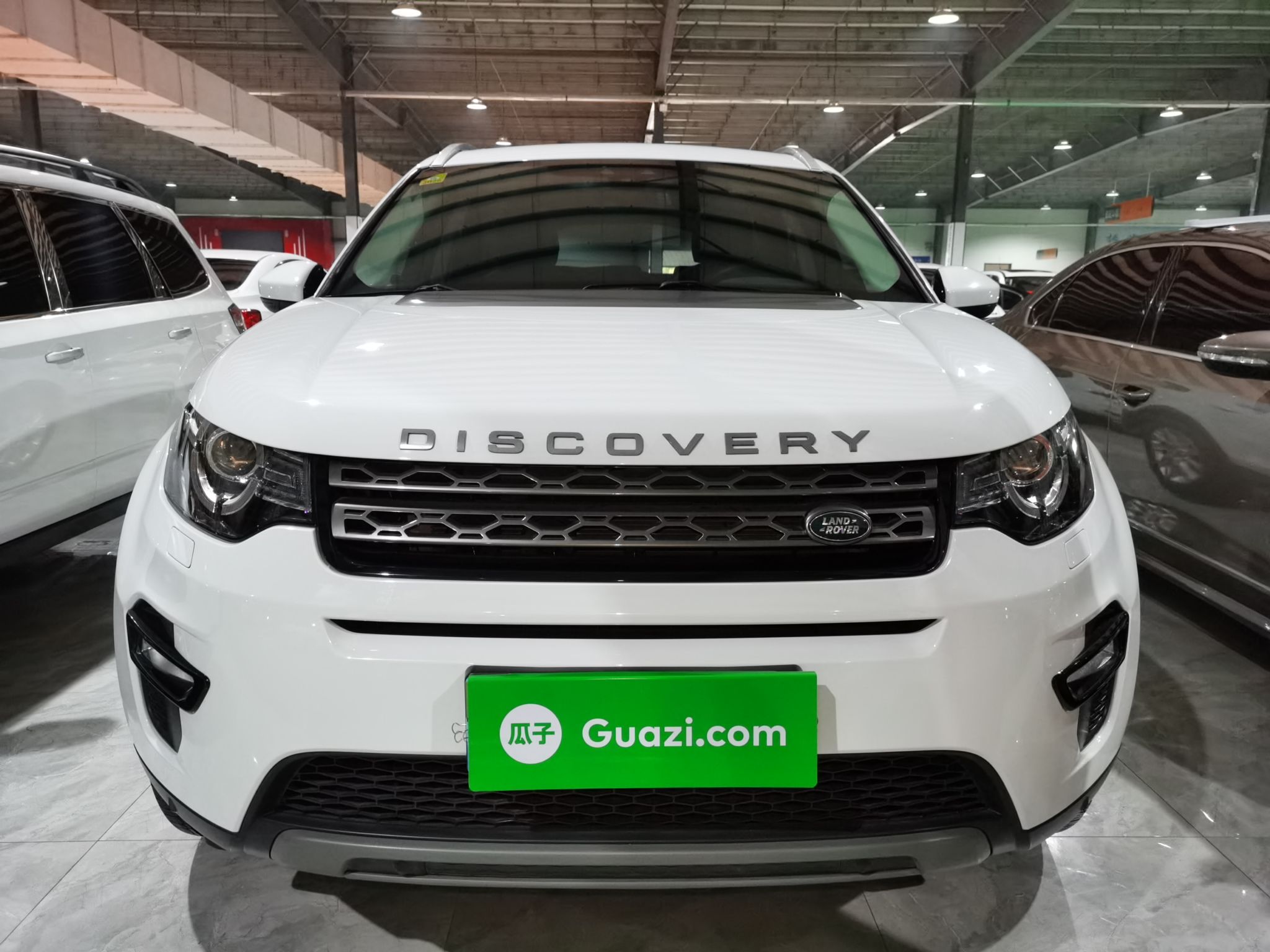 Used Land Rover Discovery Sport 2018 240 PS SE Version
