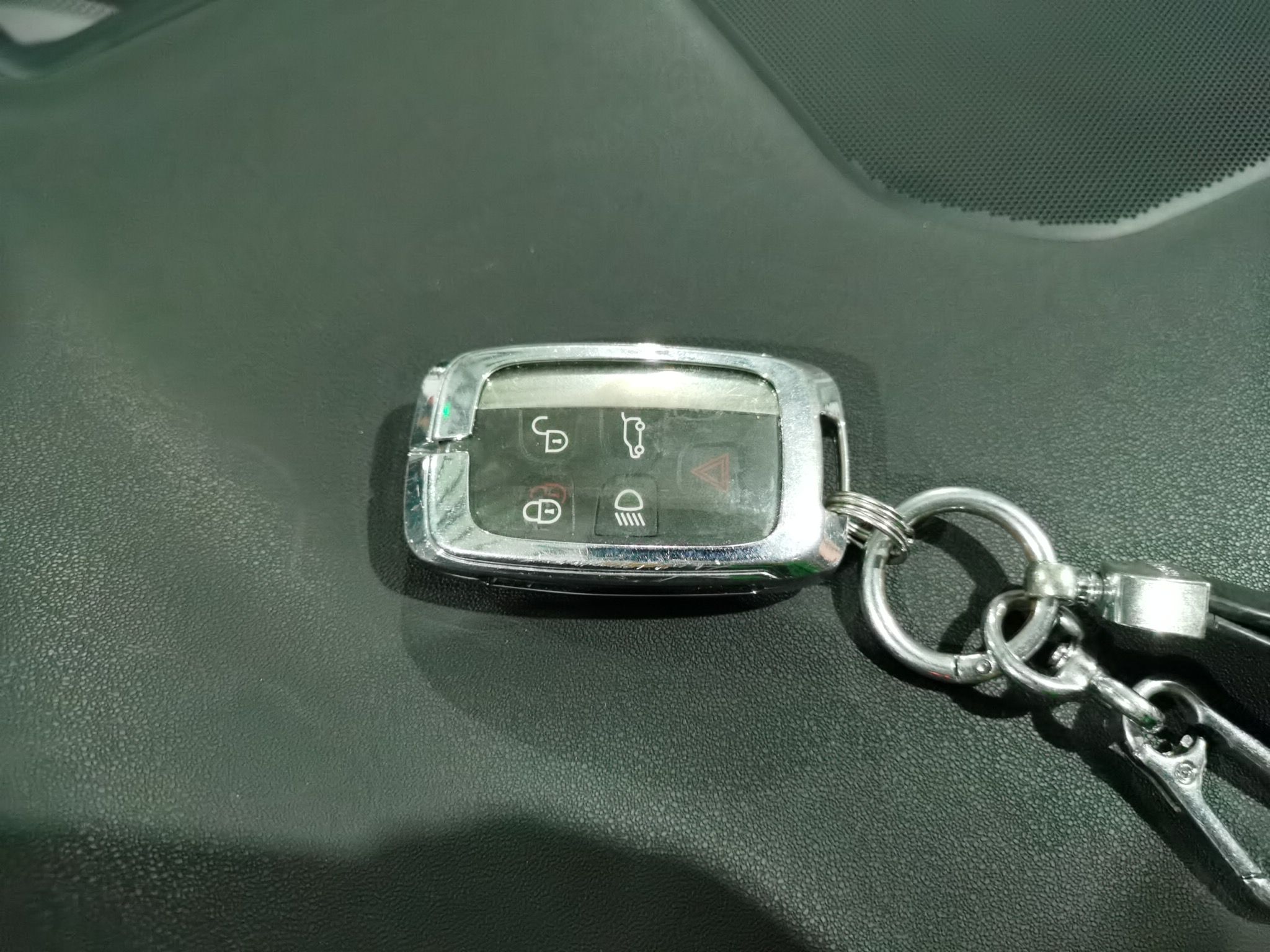 Used Land Rover Discovery Sport 2018 240 PS SE Version
