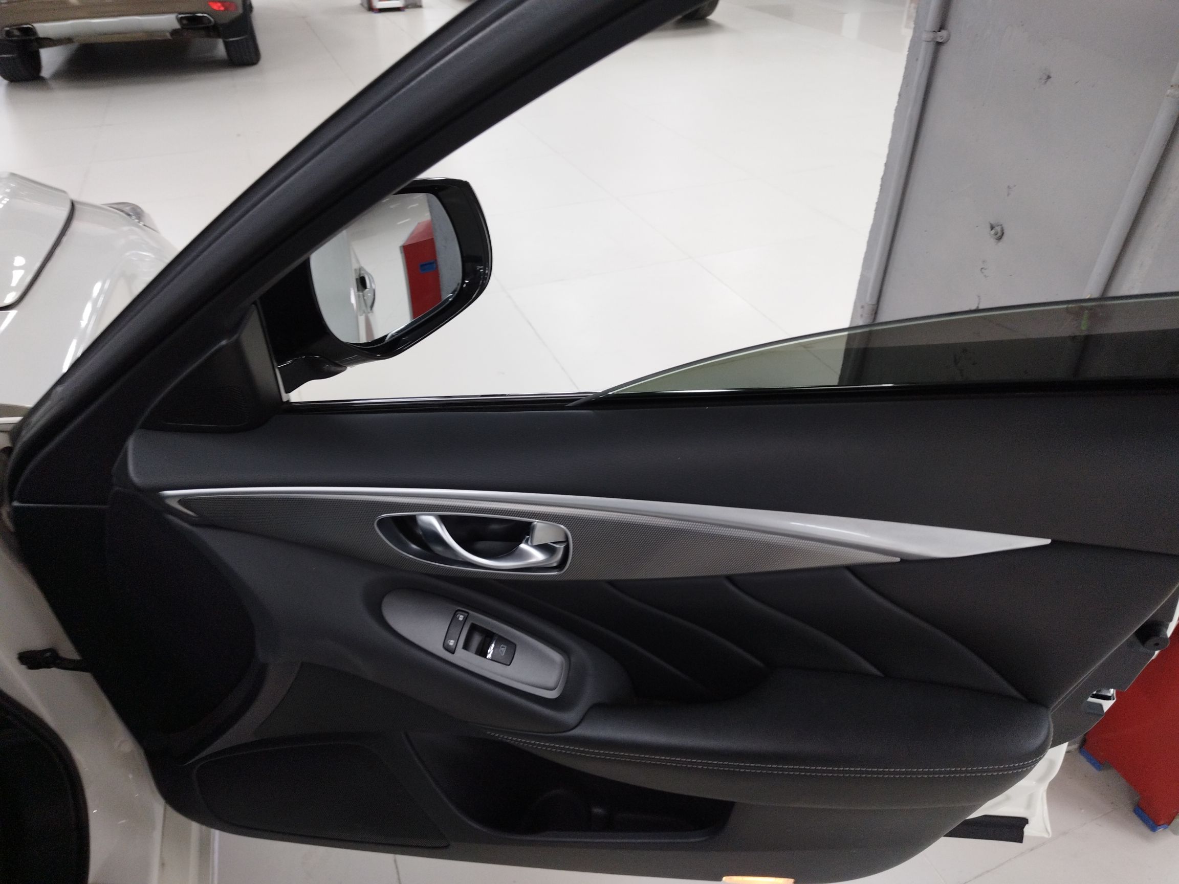 Used Infiniti Q50L 2016 2.0T Enjoyment Edition
